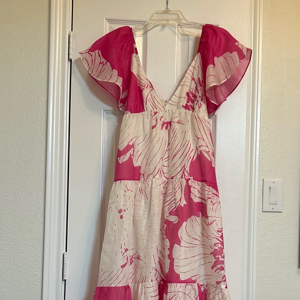 Banana Republic Pink and Cream Floral Maxi Dress Still in Stores Size 2 - Picture 2 of 2